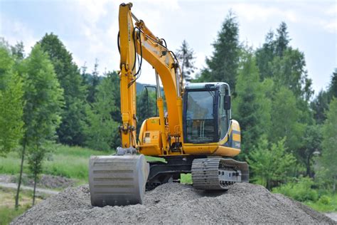 mini excavator day hire|mini excavator operator near me.